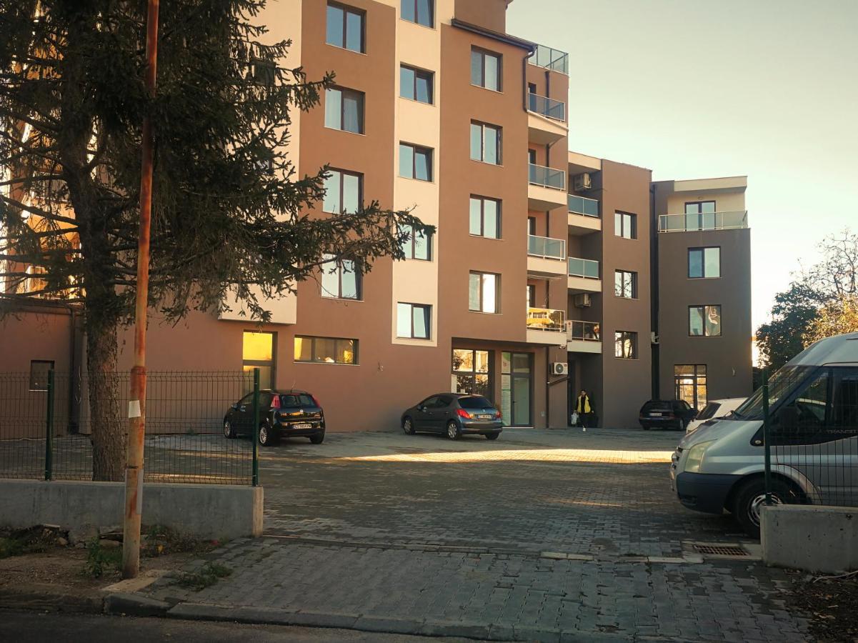 Kalina Apartment Kazanlŭk Exterior foto